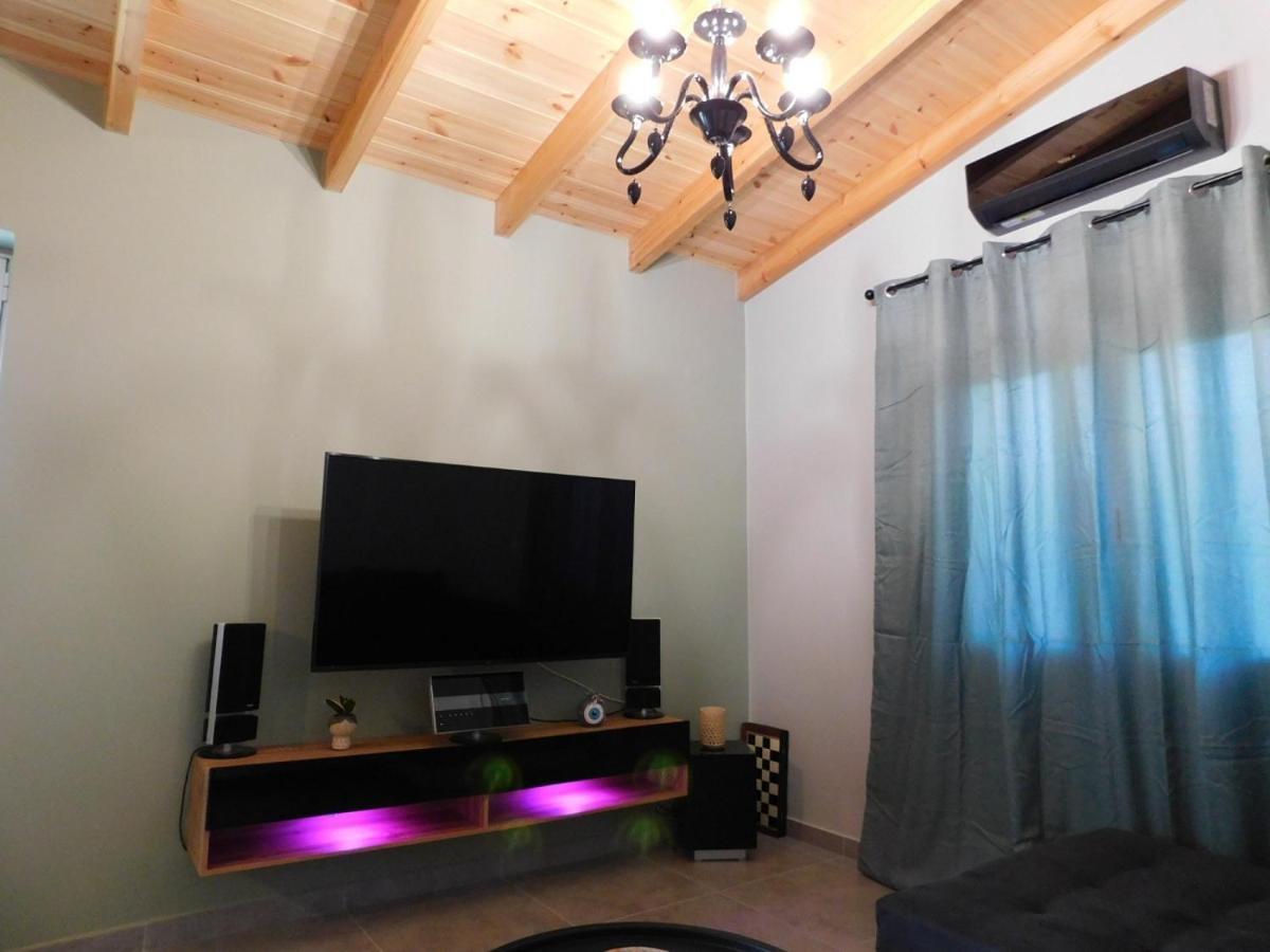 M & M House Agia (Chania, Crete)